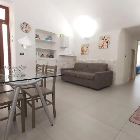 Holiday home Casa Vacanze G&g
